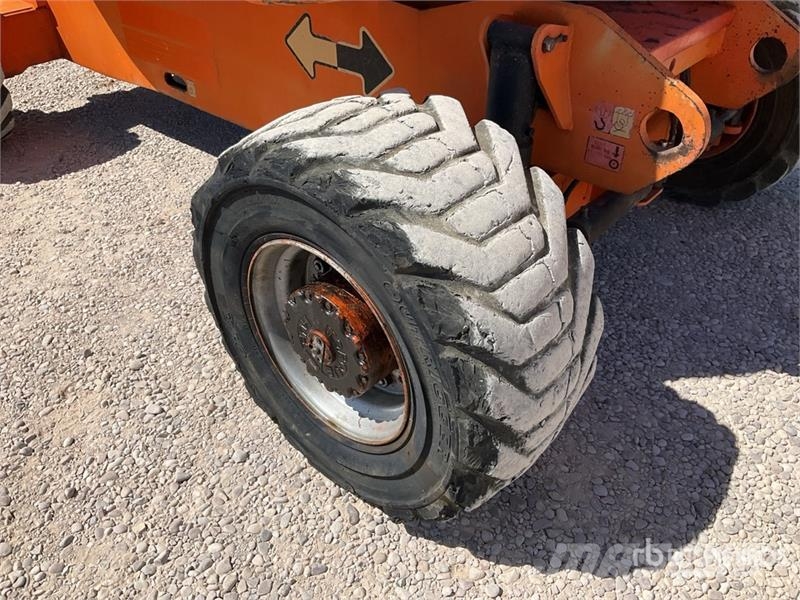 JLG 800 AJ 4WD Diesel Articulating Boom Lift Zglobne dvižne ploščadi