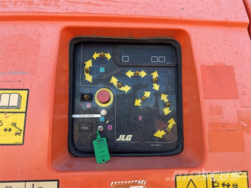 JLG 800 AJ 4WD Diesel Nacelle Articulee Articulating B Knikarmhoogwerkers