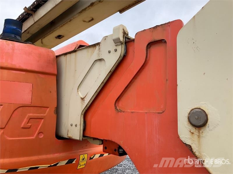 JLG 800AJ 4WD Diesel 4WD Diesel Telescopic Boom Lift Teleskoop poomtõstukid