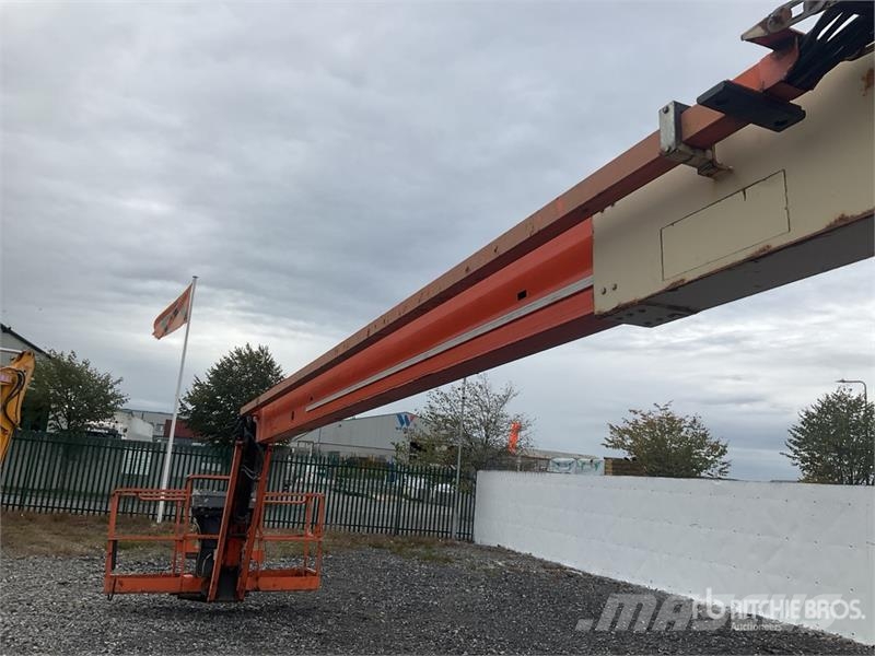 JLG 800AJ 4WD Diesel 4WD Diesel Telescopic Boom Lift Teleskoop poomtõstukid