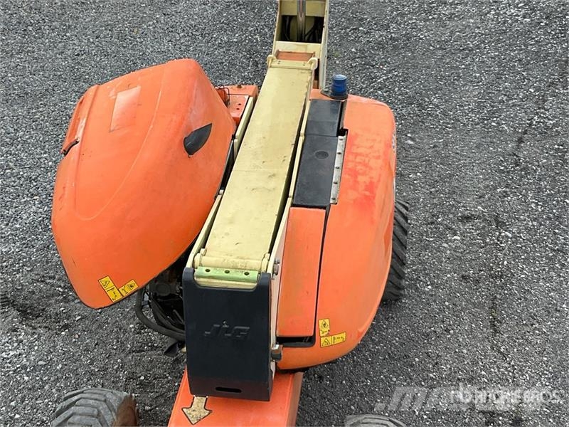 JLG 800AJ 4WD Diesel 4WD Diesel Telescopic Boom Lift Teleskoop poomtõstukid