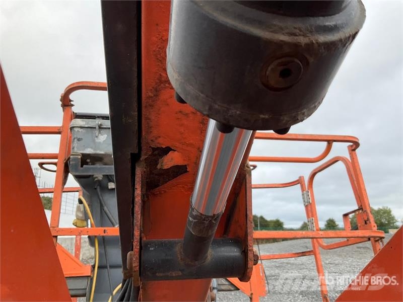 JLG 800AJ 4WD Diesel 4WD Diesel Telescopic Boom Lift Teleskoop poomtõstukid