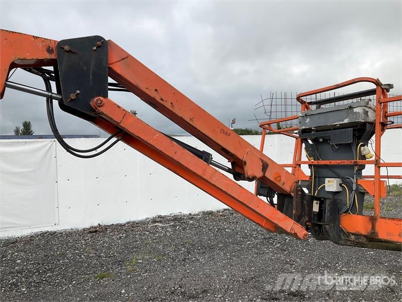 JLG 800AJ 4WD Diesel 4WD Diesel Telescopic Boom Lift Teleskoop poomtõstukid