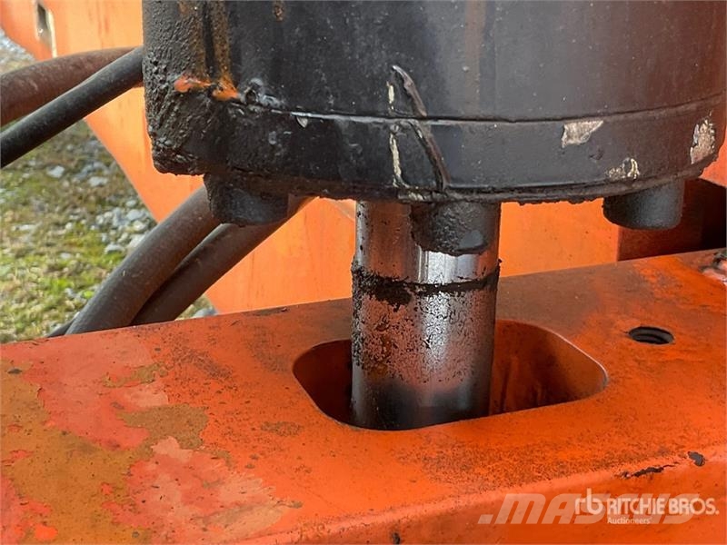 JLG 800AJ 4WD Diesel 4WD Diesel Telescopic Boom Lift Teleskoop poomtõstukid