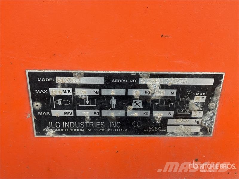 JLG 800AJ 4WD Diesel Articulating Boom Lift Articulated boom lifts