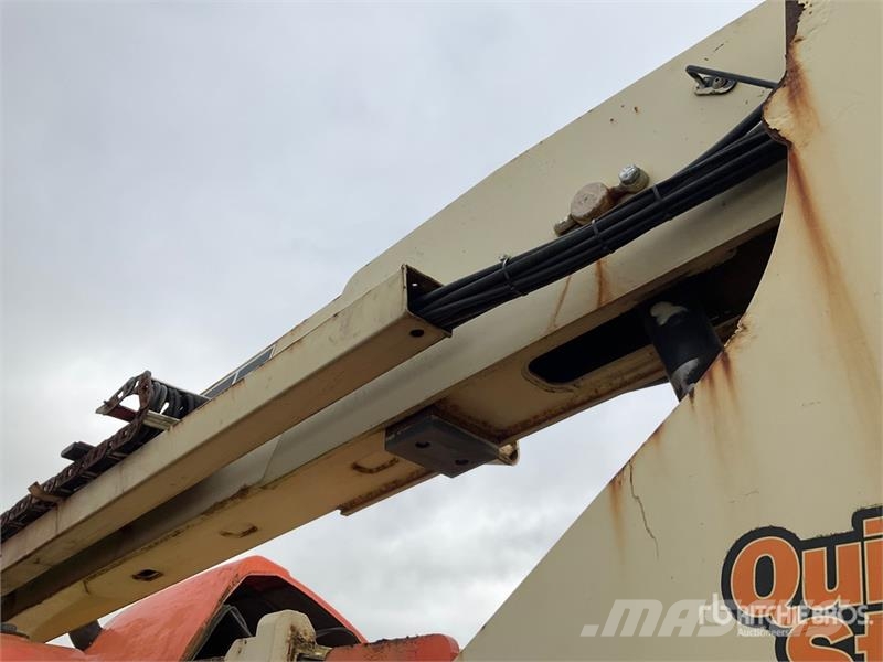 JLG 800AJ 4WD Diesel Articulating Boom Lift Bomliftar