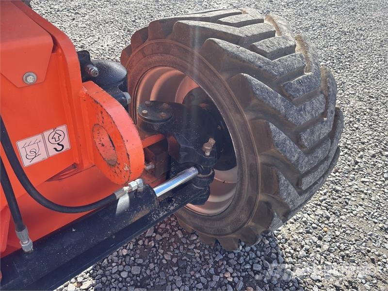 JLG 800AJ 4WD Diesel Articulating Boom Lift Podnośniki przegubowe