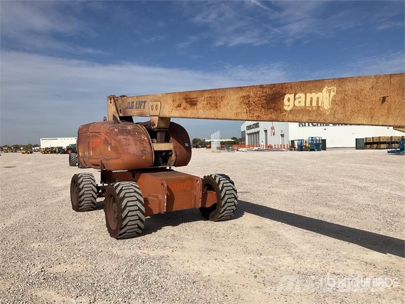 JLG 860SJ 4WD Diesel Telescopic Boom Lift Nacelles télescopiques