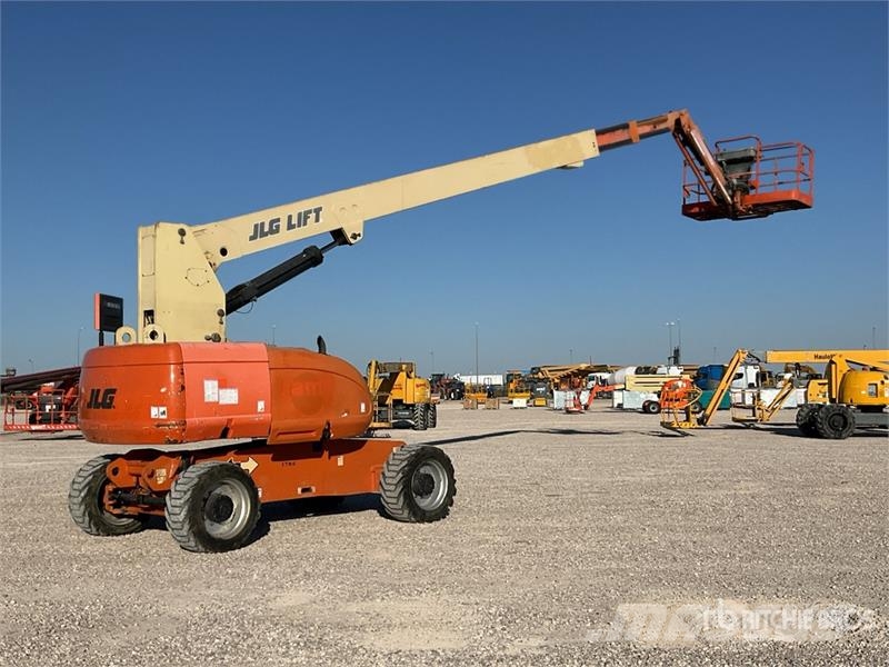 JLG 860SJ 4WD Diesel Telescopic Boom Lift Nacelles télescopiques