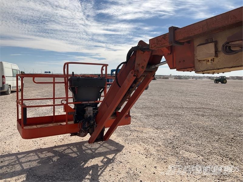 JLG 860SJ 4WD Diesel Telescopic Boom Lift Nacelles télescopiques