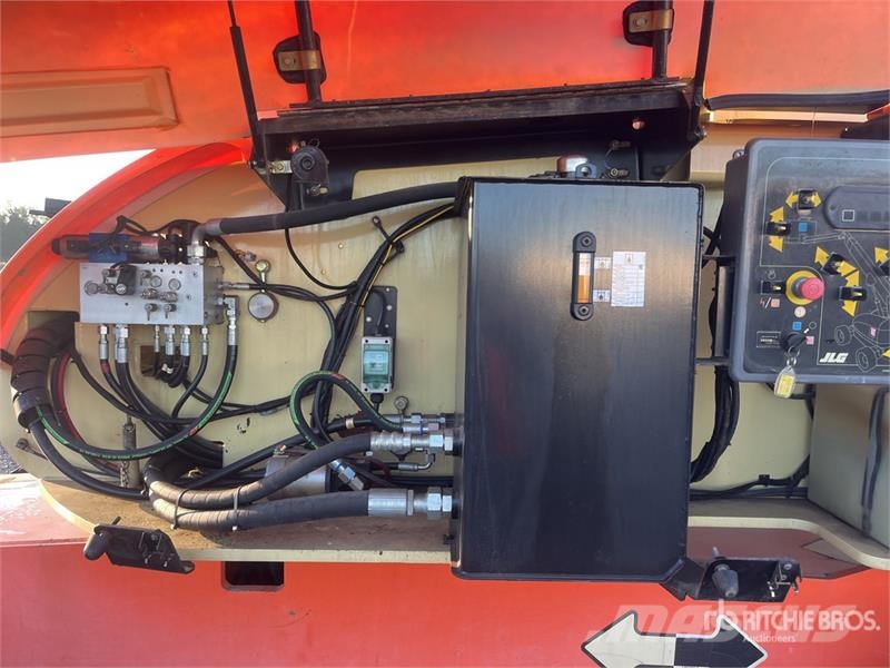 JLG 860SJ 4WD Diesel Telescopic Boom Lift رافعات سلة تلسكوبية