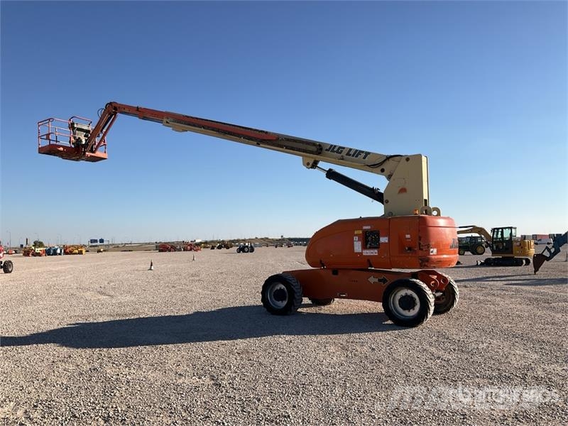 JLG 860SJ 4WD Diesel Telescopic Boom Lift Nacelles télescopiques