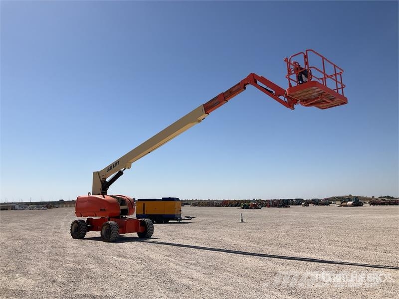 JLG 860SJ 4WD Diesel Telescopic Boom Lift Teleskoop poomtõstukid