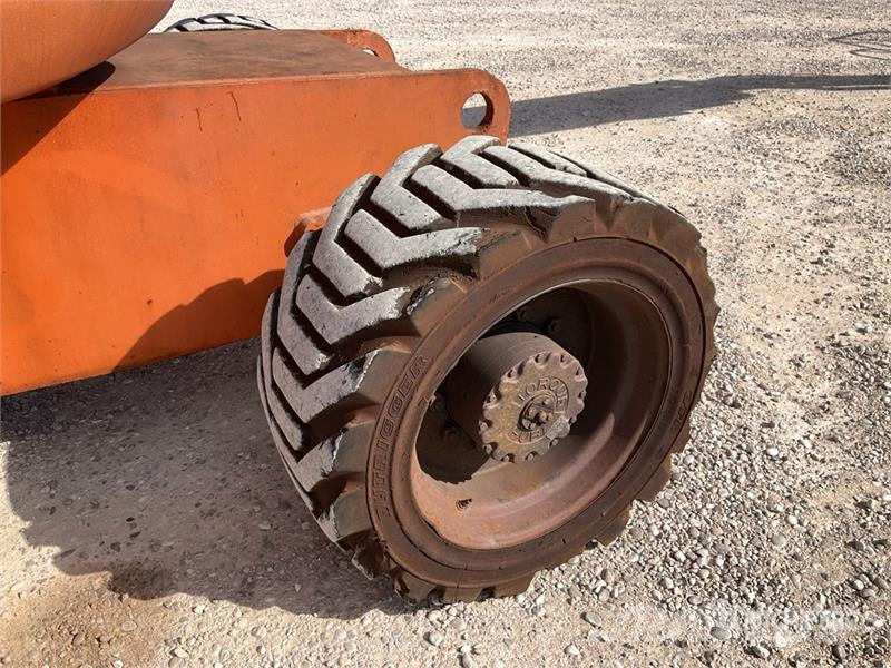 JLG 860SJ 4WD Diesel Telescopic Boom Lift Nacelles télescopiques