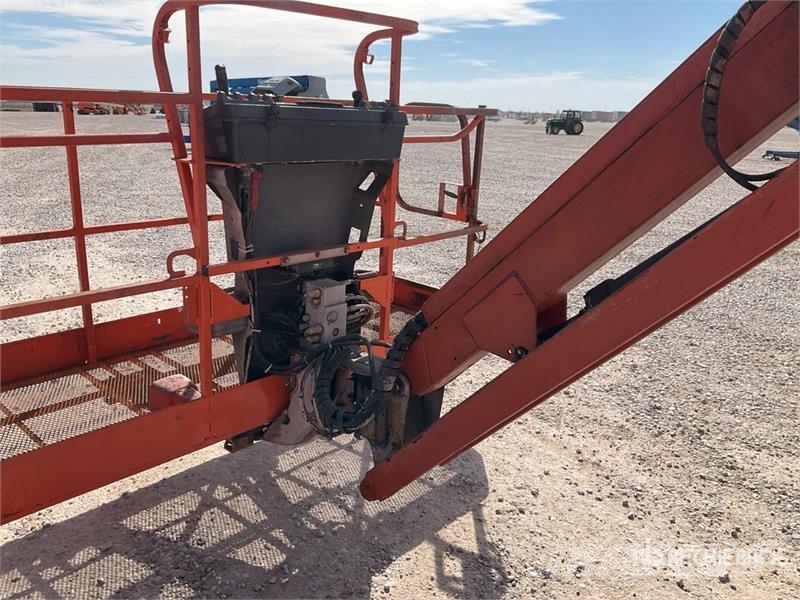 JLG 860SJ 4WD Diesel Telescopic Boom Lift Nacelles télescopiques