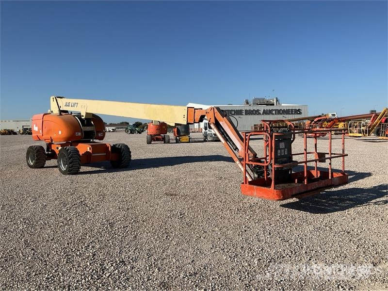 JLG 860SJ 4WD Diesel Telescopic Boom Lift Nacelles télescopiques