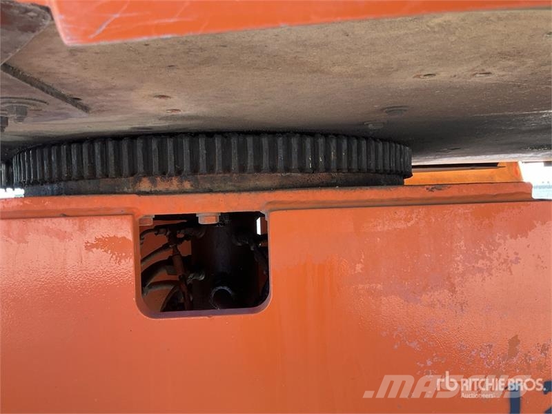 JLG 860SJ 4WD Diesel Telescopic Boom Lift Nacelles télescopiques