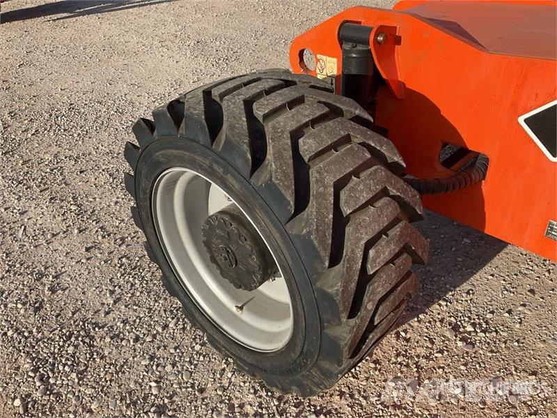 JLG 860SJ 4WD Diesel Telescopic Boom Lift Ανυψωτήρες με τηλεσκοπικό βραχίονα