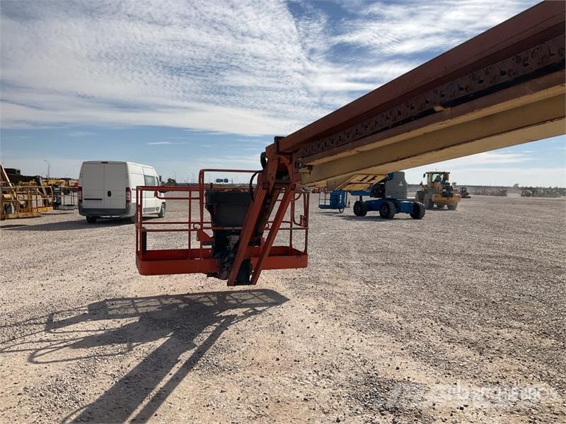JLG 860SJ 4WD Diesel Telescopic Boom Lift Nacelles télescopiques