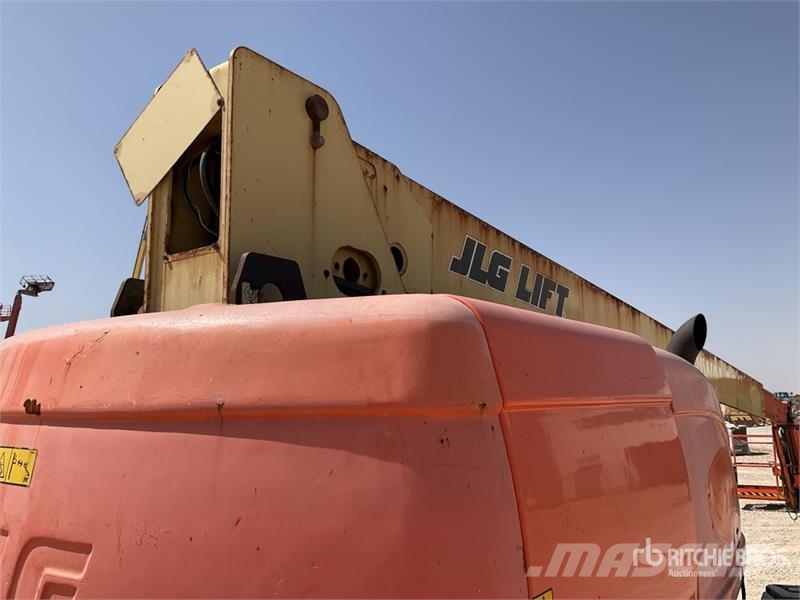 JLG 860SJ 4WD Diesel Telescopic Boom Lift رافعات سلة تلسكوبية