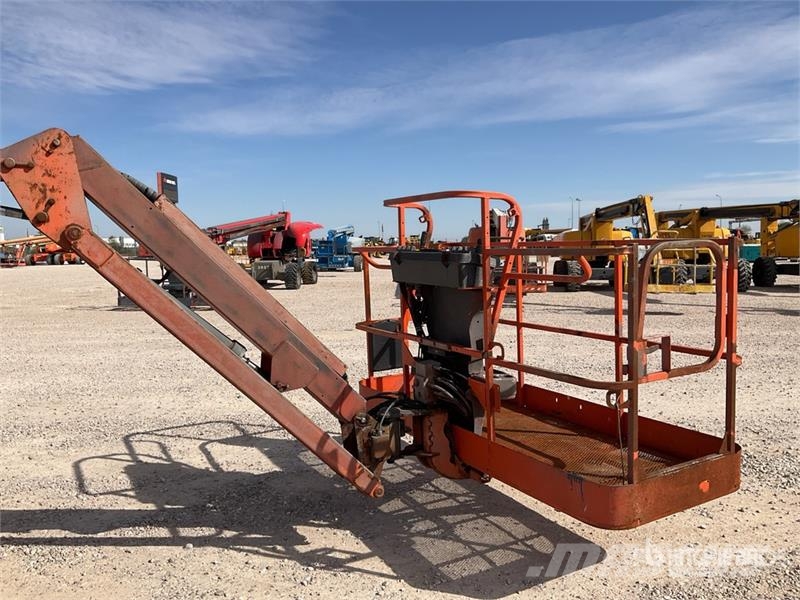 JLG 860SJ 4WD Diesel Telescopic Boom Lift Nacelles télescopiques
