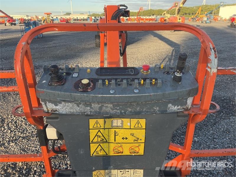 JLG 860SJ 4WD Diesel Telescopic Boom Lift رافعات سلة تلسكوبية