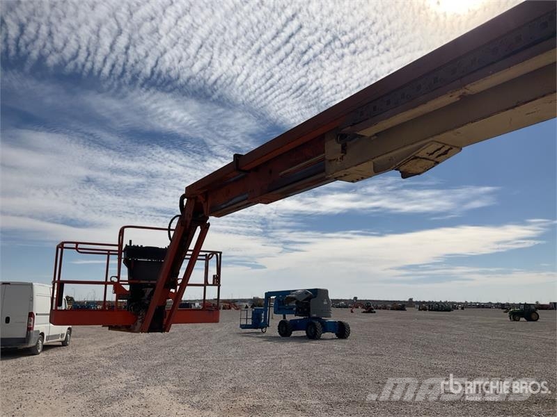 JLG 860SJ 4WD Diesel Telescopic Boom Lift Nacelles télescopiques