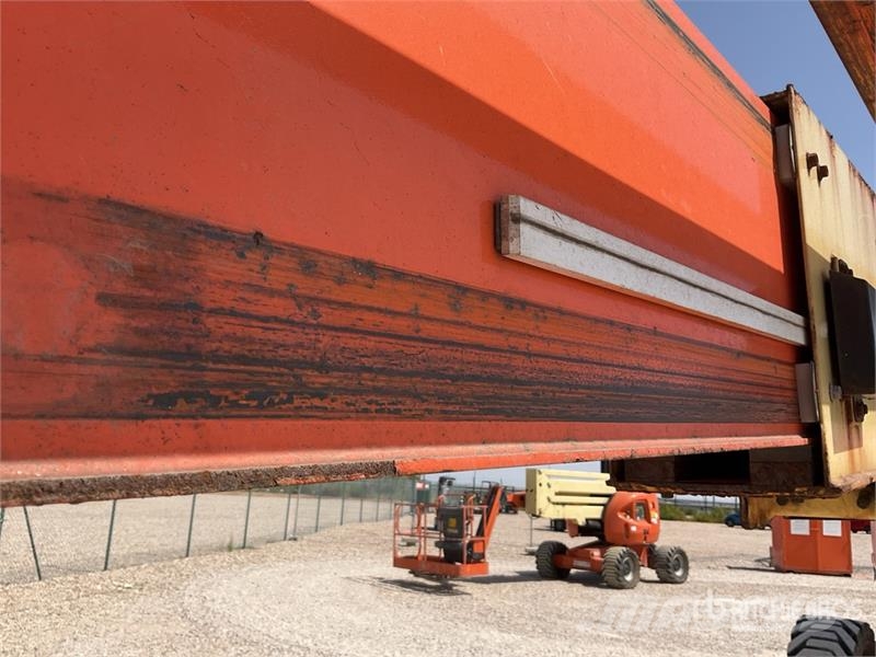 JLG 860SJ 4WD Diesel Telescopic Boom Lift رافعات سلة تلسكوبية