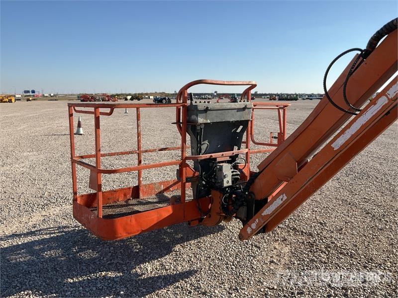 JLG 860SJ 4WD Diesel Telescopic Boom Lift Nacelles télescopiques