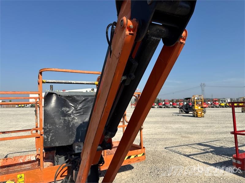 JLG 860SJ Telescopic Boom Lift (Inoperable) Nacelles télescopiques