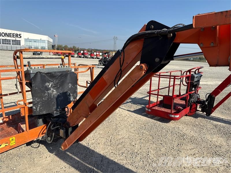 JLG 860SJ Telescopic Boom Lift (Inoperable) Nacelles télescopiques