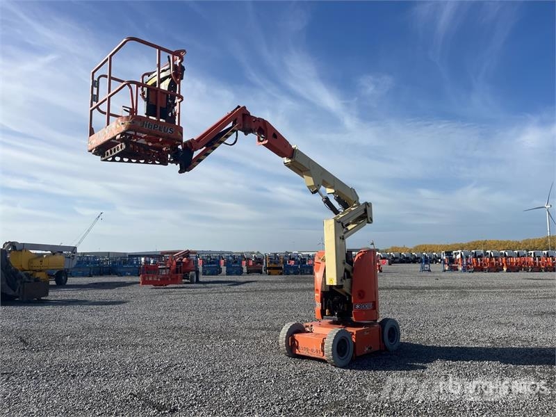 JLG E300 AJP 2WD Electric Electric Articulating Boom L Strēles pacēlāji