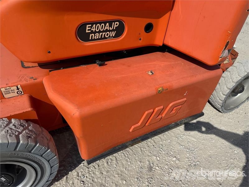 JLG E400AJP Kuukulkijat