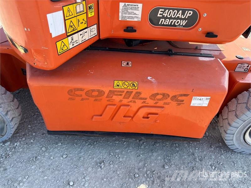 JLG E400AJPN Electric Articulating Boom Lift Knikarmhoogwerkers