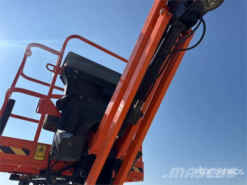 JLG E400AJPN Electric Articulating Boom Lift Knikarmhoogwerkers