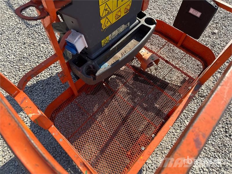 JLG E400AJPN Electric Articulating Boom Lift Knikarmhoogwerkers