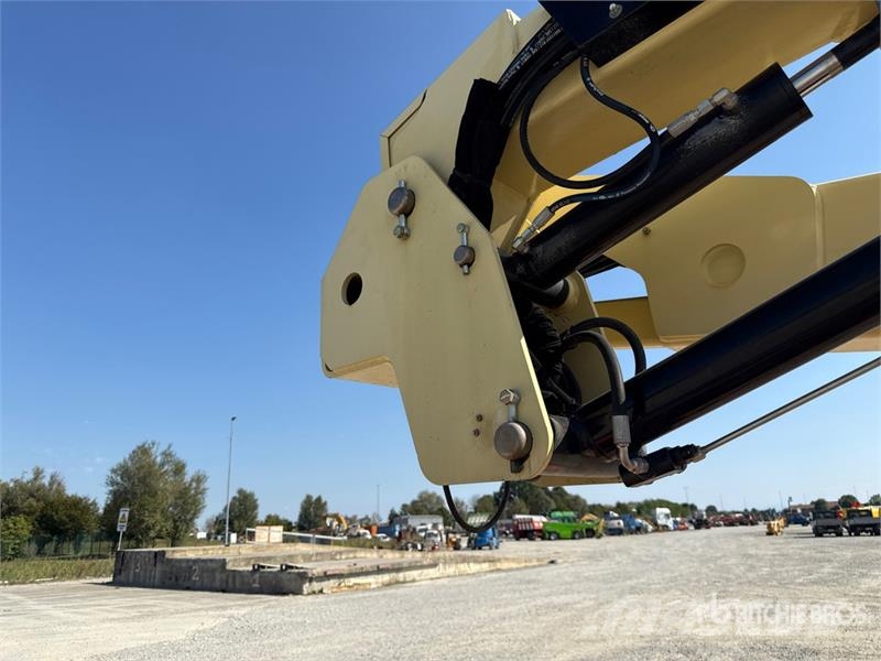 JLG E400AJPN Electric Articulating Boom Lift Knikarmhoogwerkers