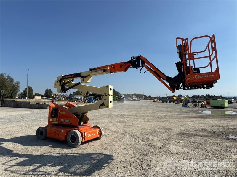 JLG E400AJPN Electric Articulating Boom Lift Knikarmhoogwerkers