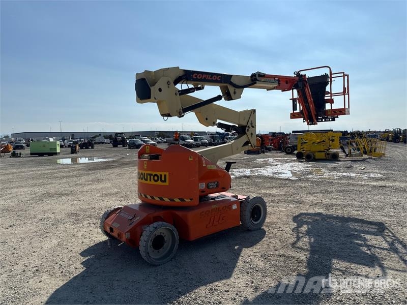JLG E400AJPN Electric Articulating Boom Lift Knikarmhoogwerkers