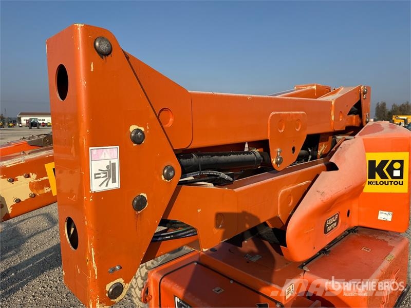 JLG E400AJPN Electric Articulating Boom Lift Iseliikuvad poomtõstukid