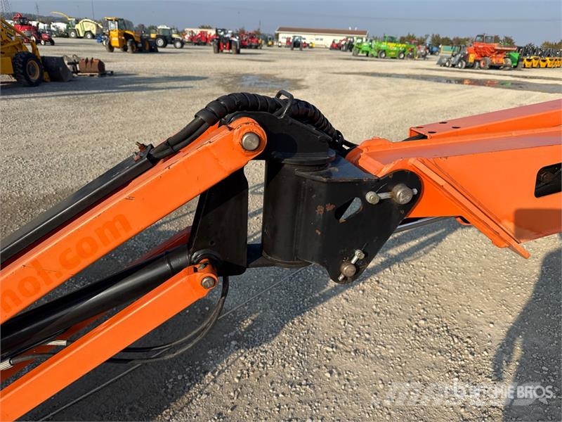 JLG E400AJPN Electric Articulating Boom Lift Iseliikuvad poomtõstukid