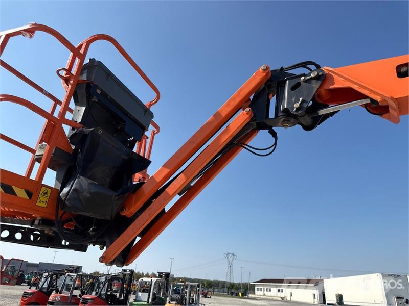 JLG E400AJPN Electric Articulating Boom Lift Knikarmhoogwerkers