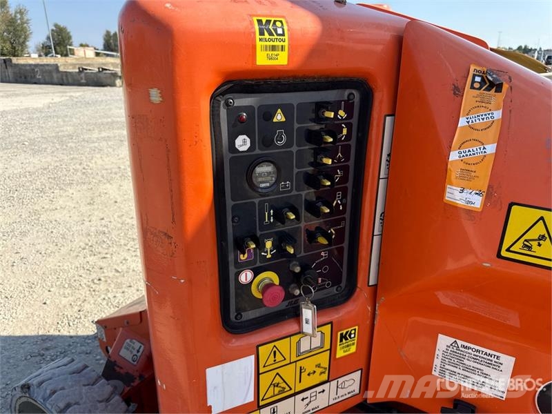 JLG E400AJPN Electric Articulating Boom Lift Knikarmhoogwerkers
