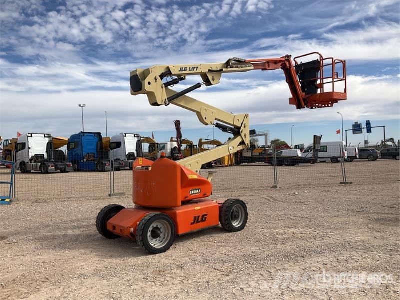 JLG E450AJ 2WD Electric Articulating Boom Lift Zglobne podizne platforme