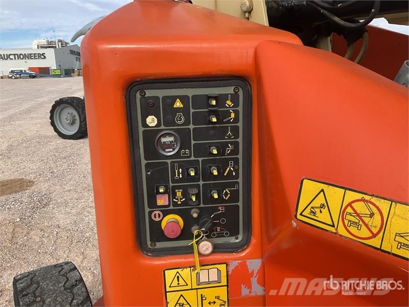 JLG E450AJ 2WD Electric Articulating Boom Lift Zglobne podizne platforme