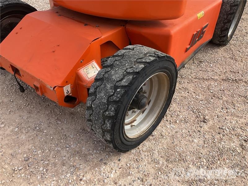 JLG E450AJ 2WD Electric Articulating Boom Lift Zglobne podizne platforme
