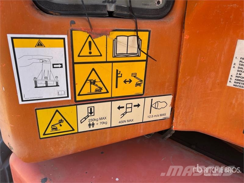 JLG E450AJ Articulating Boom Lift Iseliikuvad poomtõstukid