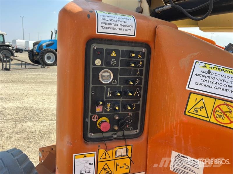 JLG E450AJ Articulating Boom Lift Iseliikuvad poomtõstukid