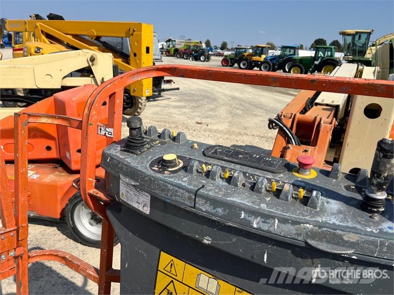JLG E450AJ Articulating Boom Lift Iseliikuvad poomtõstukid