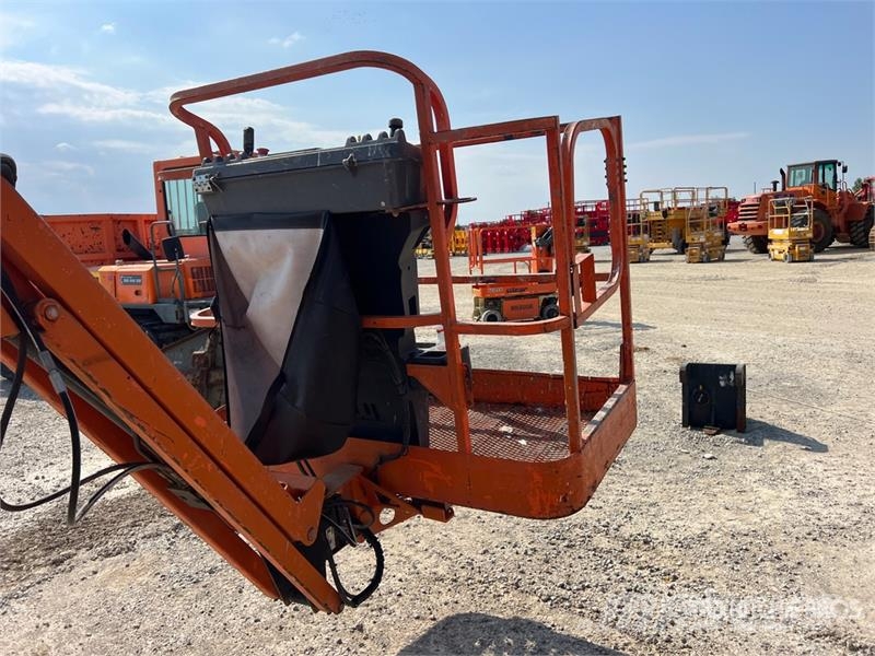JLG E450AJ Articulating Boom Lift Iseliikuvad poomtõstukid